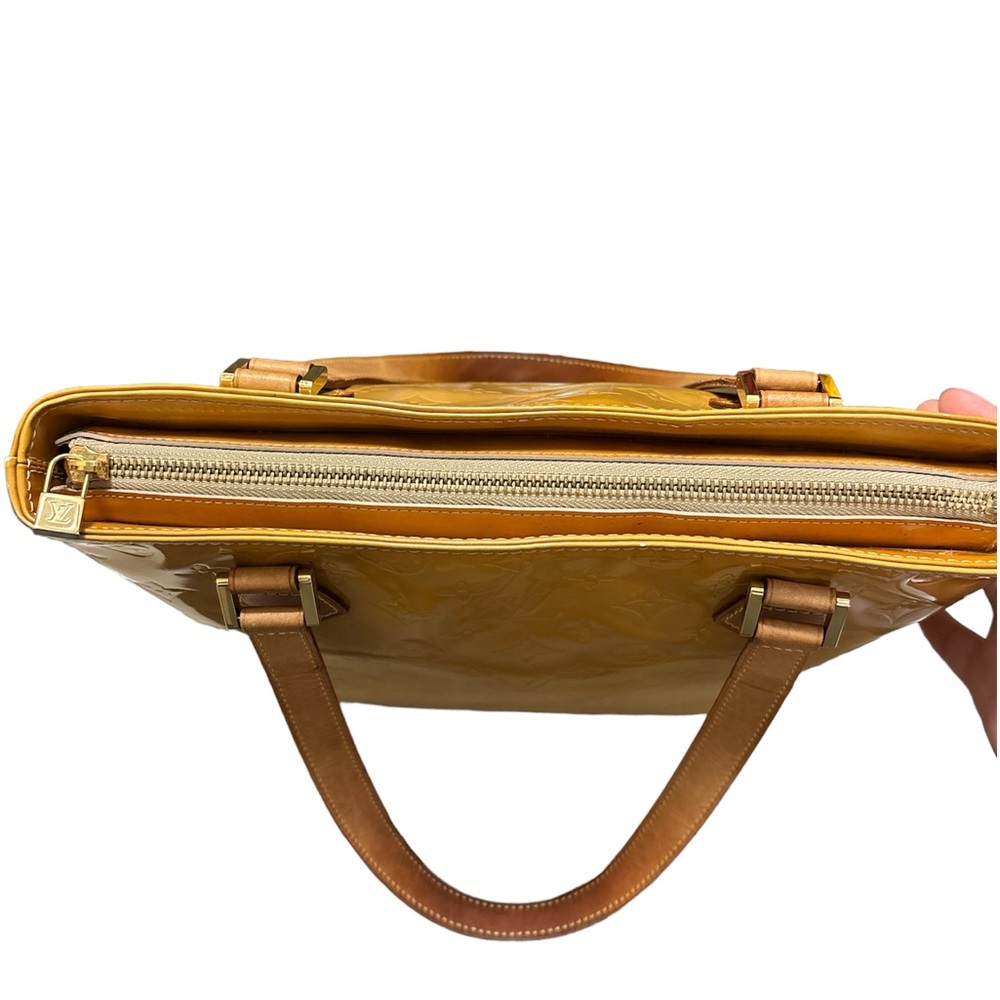 LOUIS VUITTON Vernis Houston Yellow/Gold Bag - Picture 3 of 16